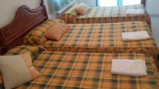 Hostal Restaurante San Millan Орихуела дел Тремедал Екстериор снимка